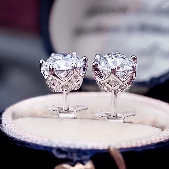 🔵𝟲𝟱%𝗢𝗙𝗙 𝗯𝘂𝗻𝗱𝗹𝗲𝘀 𝟯+🔵 NEW 925 CZ Filigree Round Studs - Picture 5 of 13